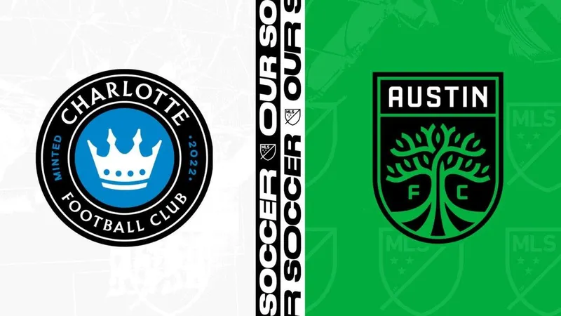 Cầu thủ Austin FC nỗ lực giữ bóng trước sự áp đảo từ Charlotte FC